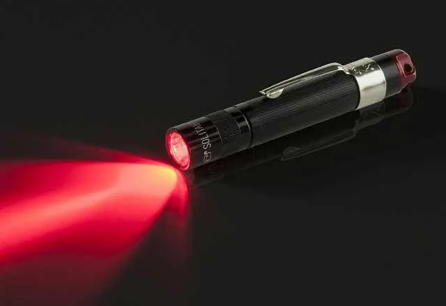 Maglite Solitaire LED Spectrum Series Red - Share The Beach