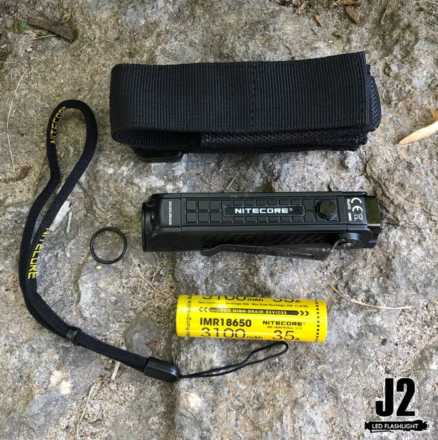 Nitecore P18 Unibody Die-cast Futuristic Tactical Flashlight - 1800 Lumen   Nitecore UI1 USB charger