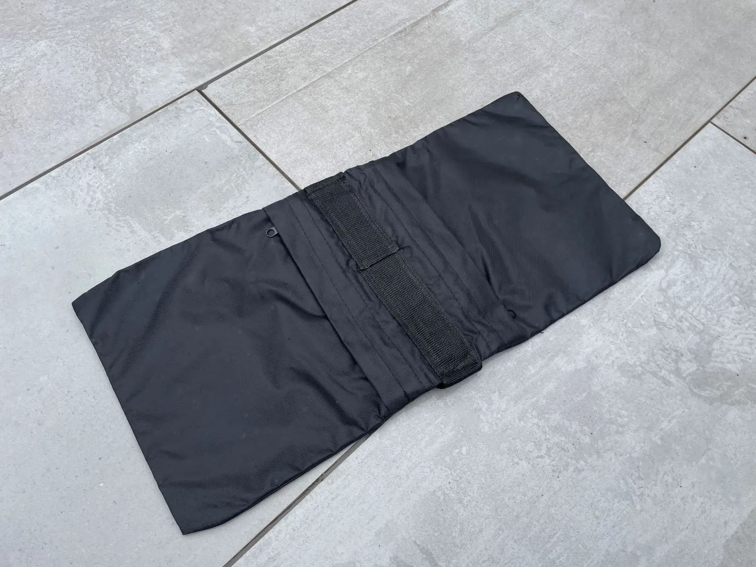 Pre Filled Saddle Sandbags For Photography (15 lbs) - 25 lb. Capacity