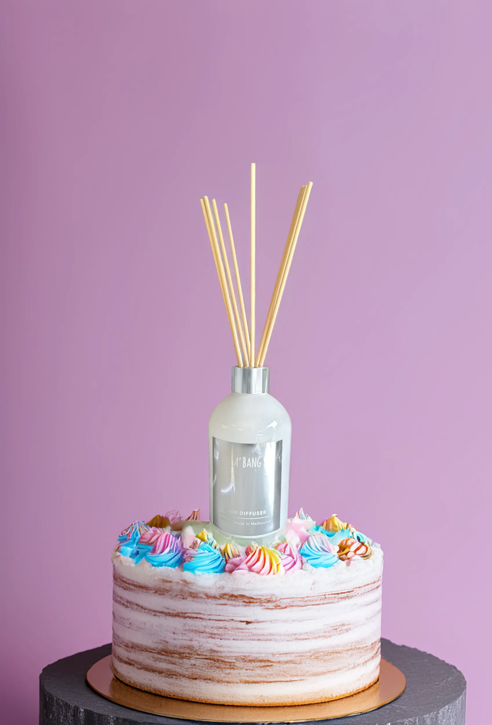 Reed diffuser - Birthday Cake - Limited edition  200ml