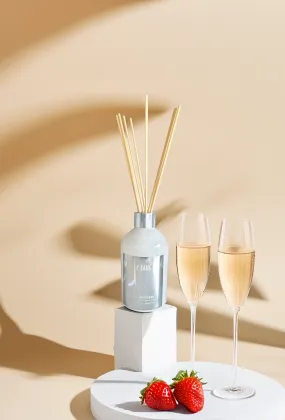 Reed diffuser - Champagne & Strawberries  - Limited edition  200ml