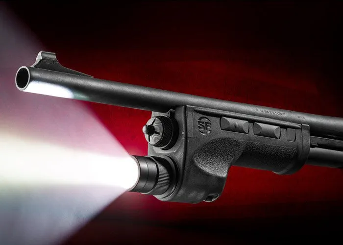 Surefire  DSF-870 Ultra-High Two-Output-Mode LED WeaponLight for Remington 870